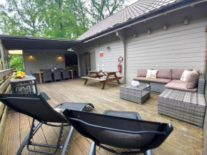 Le Refuge - Sauna - Hot Tub - Playstation